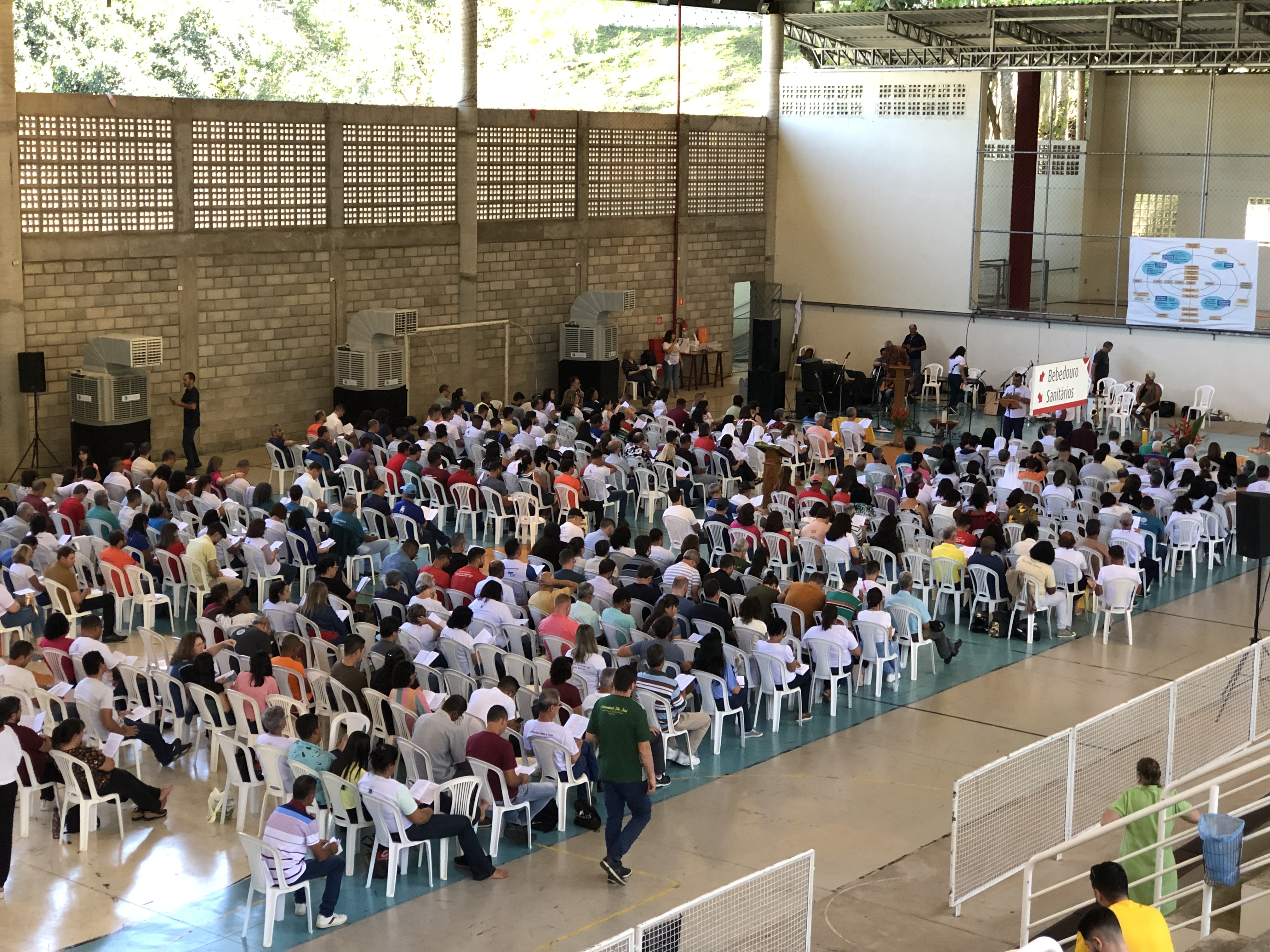 Encontro das CEBs reúne cerca de 500 lideranças em Cachoeiro de Itapemirim 